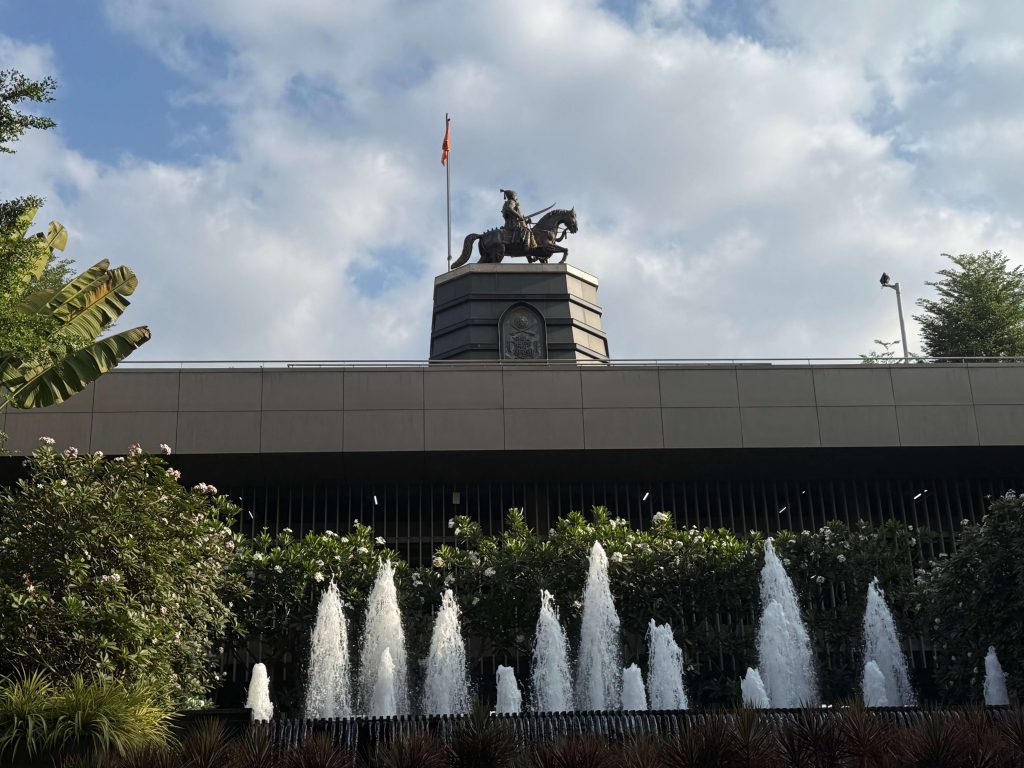 A photo of a monument outside the Airport in Mumbai